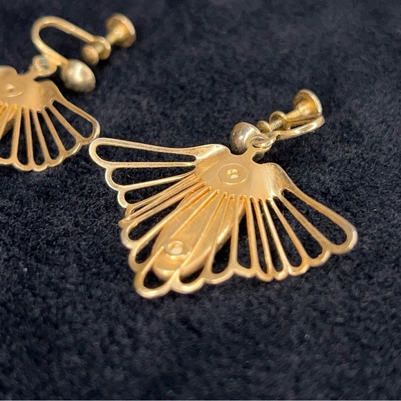 Vintage Gold Sunstone Clip On Earrings Screw Back Style Gift Retro Boho Glam - Picture 7 of 10
